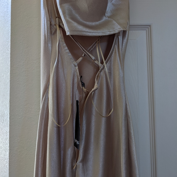 Cowl neck maxi dress champagne beige - Picture 2 of 5